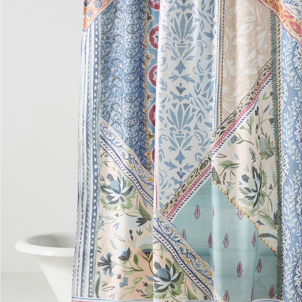 Anthropologie - VGUC - Aurelie Organic Cotton Shower Curtain